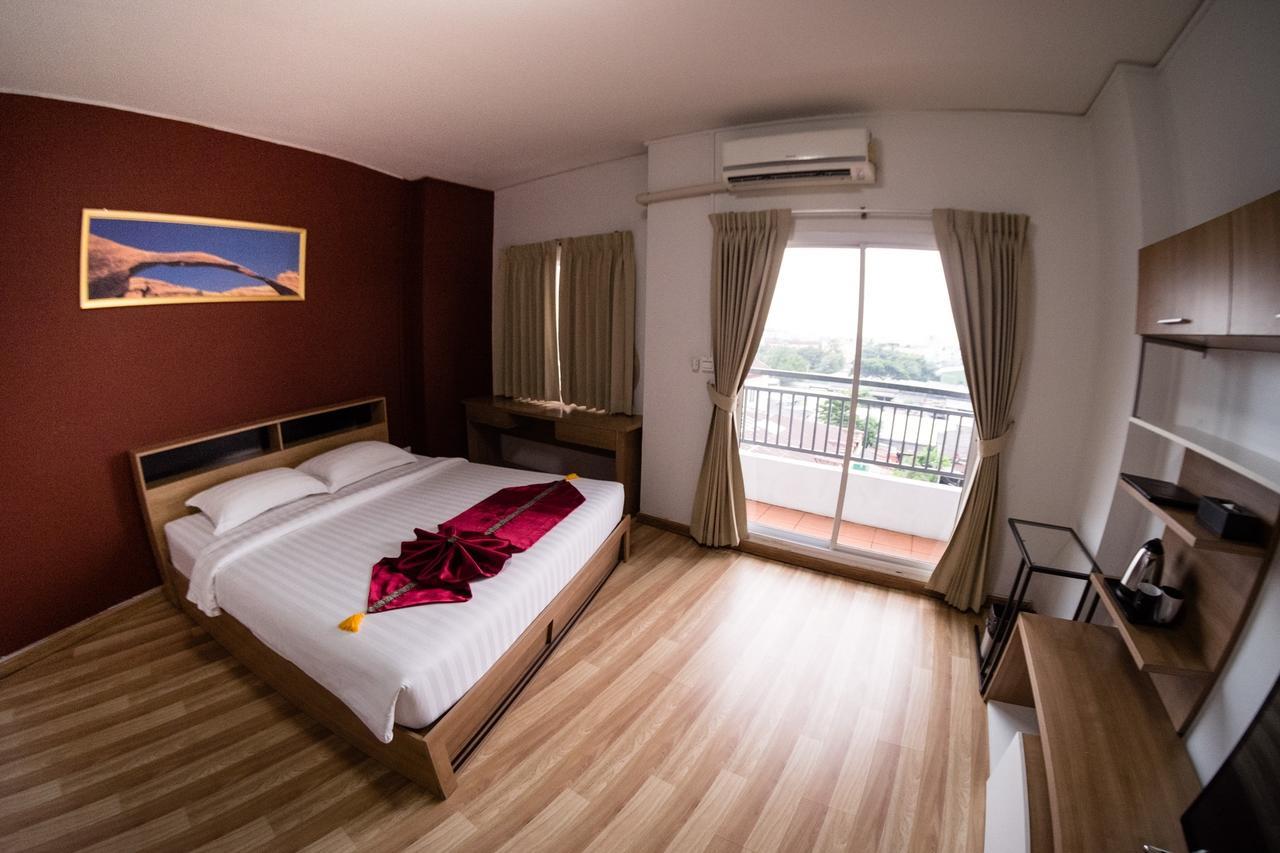Apple Holiday Bangkok Eksteriør bilde
